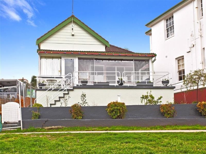 House Sold , Fairlight